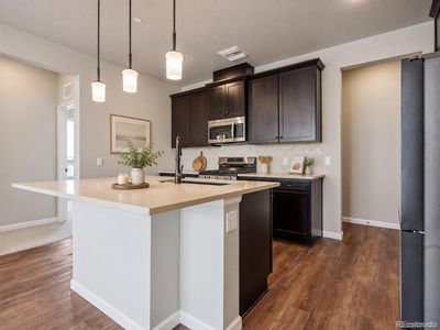 6153 N Ceylon Street Bldg 10 #207