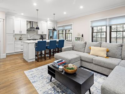 199 Trenton St Floor 2