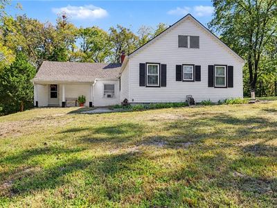 11905 Little Blue Rd