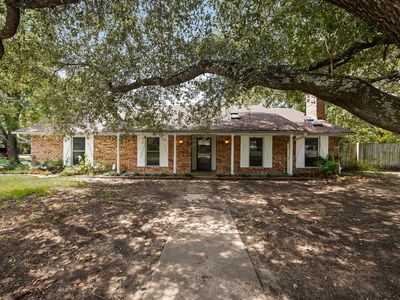 411 Highland Dr