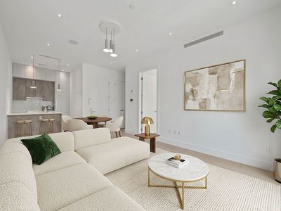 682 Willoughby Ave #3F