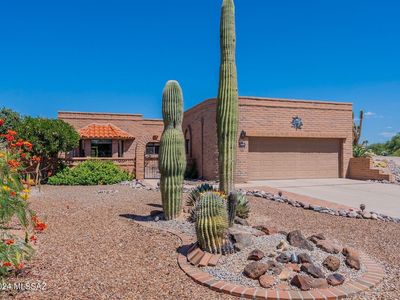 1240 W Camino Urbano