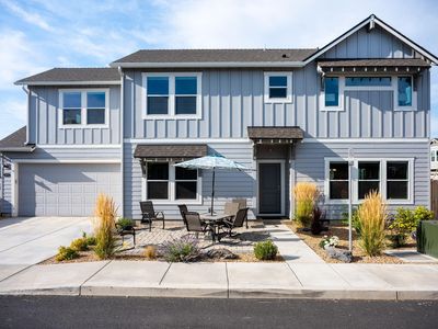 61637 SE Evie Dr