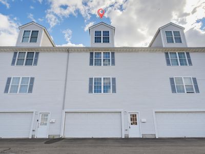 101 Maple Street #5