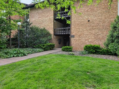5542 E Lake Dr #74-E