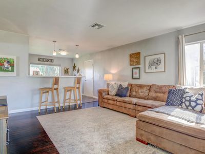 1424 Kitchner Rd