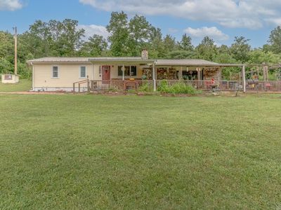 1335 N Fairview Rd