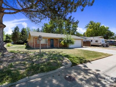 2220 Big Sky St
