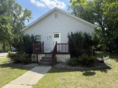 Property at 916 E Grove St, Midland, MI