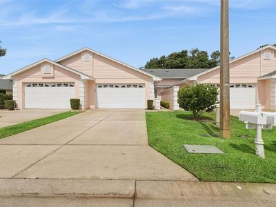 10 Enclave Dr