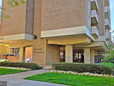 1245 4th St SW APT E602