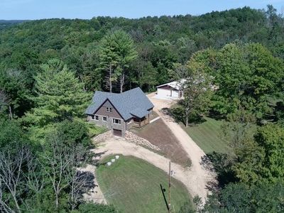 19536 Tuckaway Valley Rd