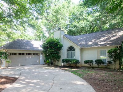 151 Greenbriar Trl