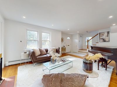 125 Oakdale Rd