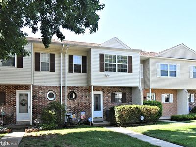 256 Carlyn Ct
