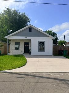 408 Miriam St