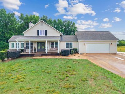 2011 Fieldcrest Ln