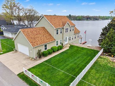 107 Lakeview Dr #A