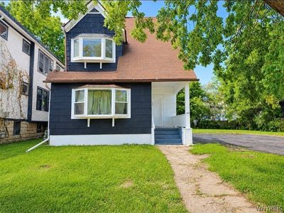 Property at 392 Leroy Ave, Buffalo, NY