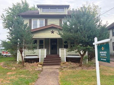 915 N Main St