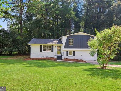 6200 Auburn Dr