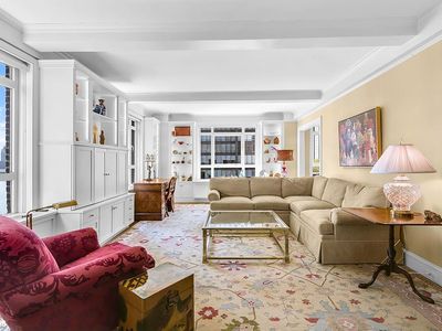 2 Beekman Pl APT 8C