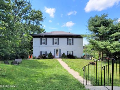 65 Hudson Avenue
