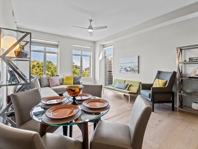 618 N Boylan Ave SUITE 810