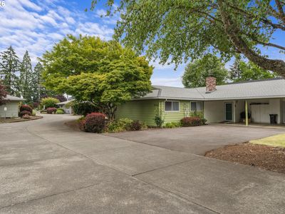 3142 22nd Ave
