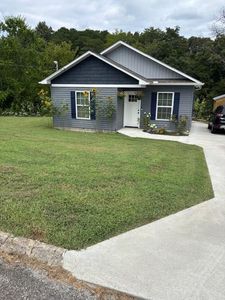 1390 Avery Cir