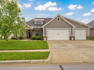 932 E Downshire Drive