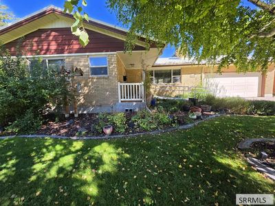 286 Pinon Dr