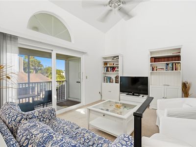 1960 Westminster Cir APT 2