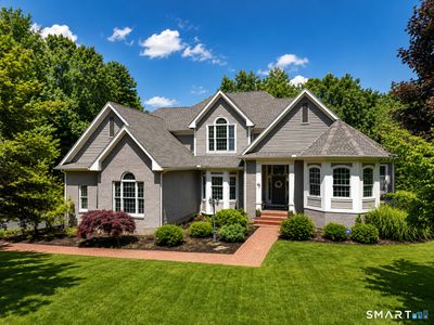 66 Nicole Drive