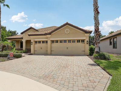 8976 Dove Valley Way