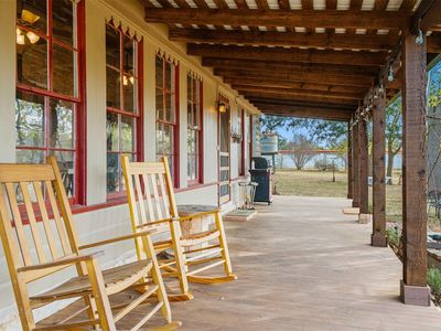 3499 W Us Highway 290