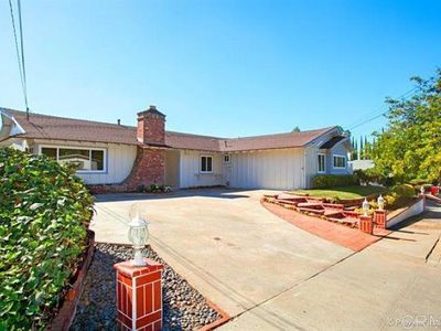5273 Stone Ct
