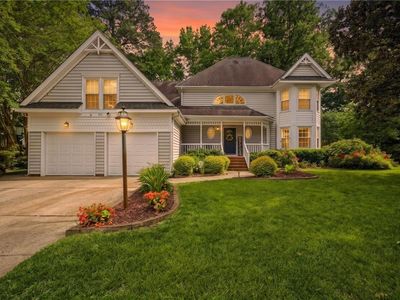 813 Loch Island Dr