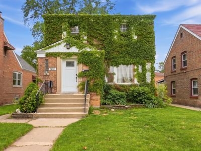 Property at 12243 Ann St, Blue Island, IL