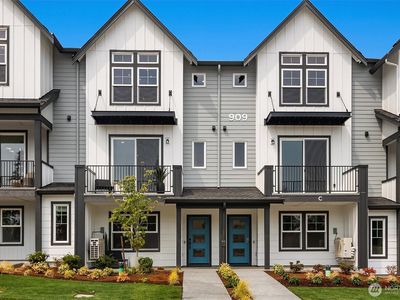 20342 91st Avenue NE UNIT B