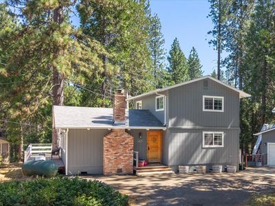 2870 Quartz Dr