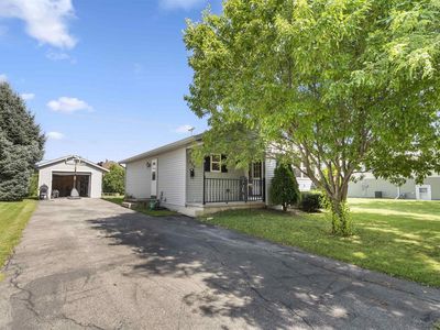 838 WISCONSIN AVENUE