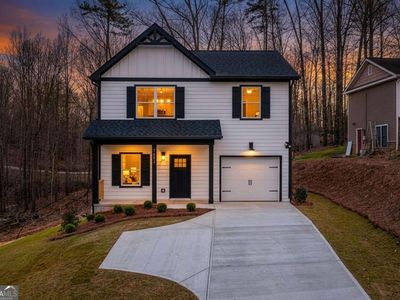 Property at 7603 Beachwood Dr, Murrayville, GA