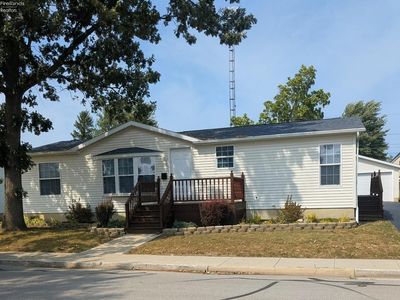 226 3rd Ave