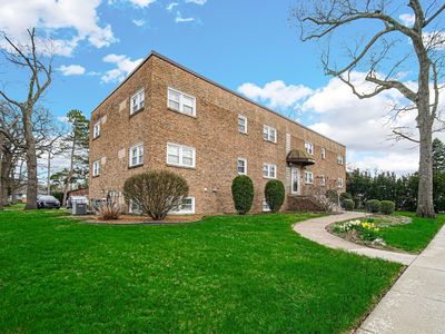 545 N Oakwood Ave Unit 7