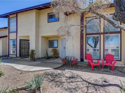 1909 Natalee Dr