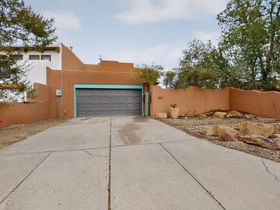 Property at 700 Lakeview Cir SE, Rio Rancho, NM