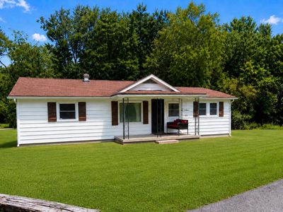 2032 Bicknal Flats Rd