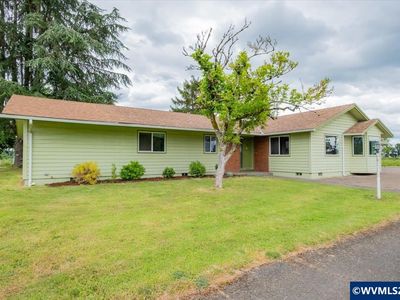 39129 Groshong Rd NE