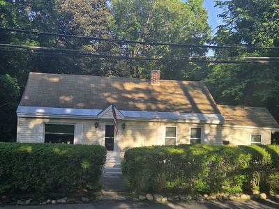 242 Pleasant St